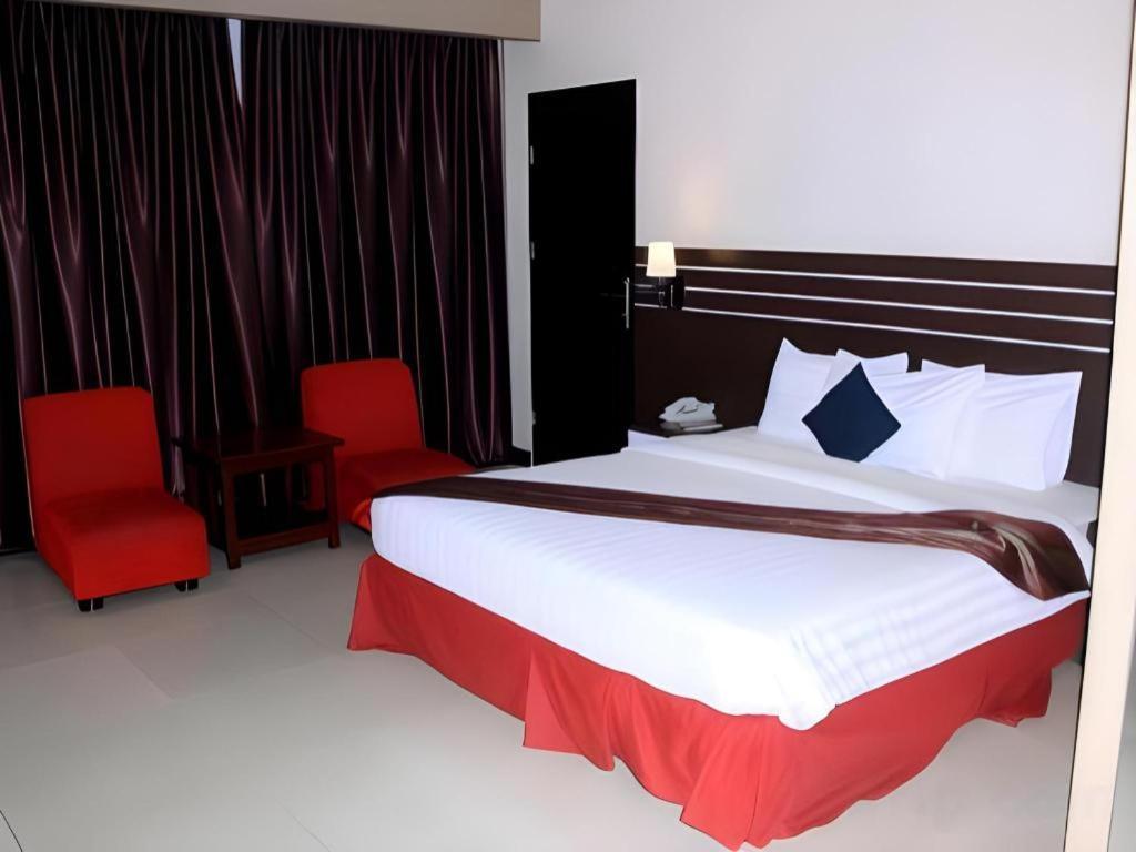 Grand Antares Hotel Medan Exterior foto