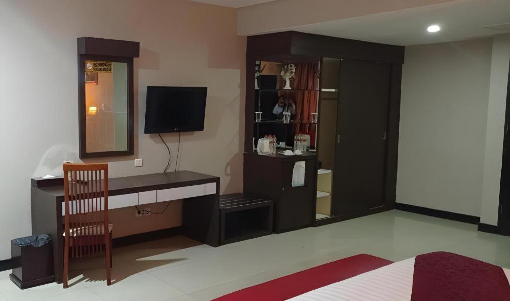 Grand Antares Hotel Medan Exterior foto